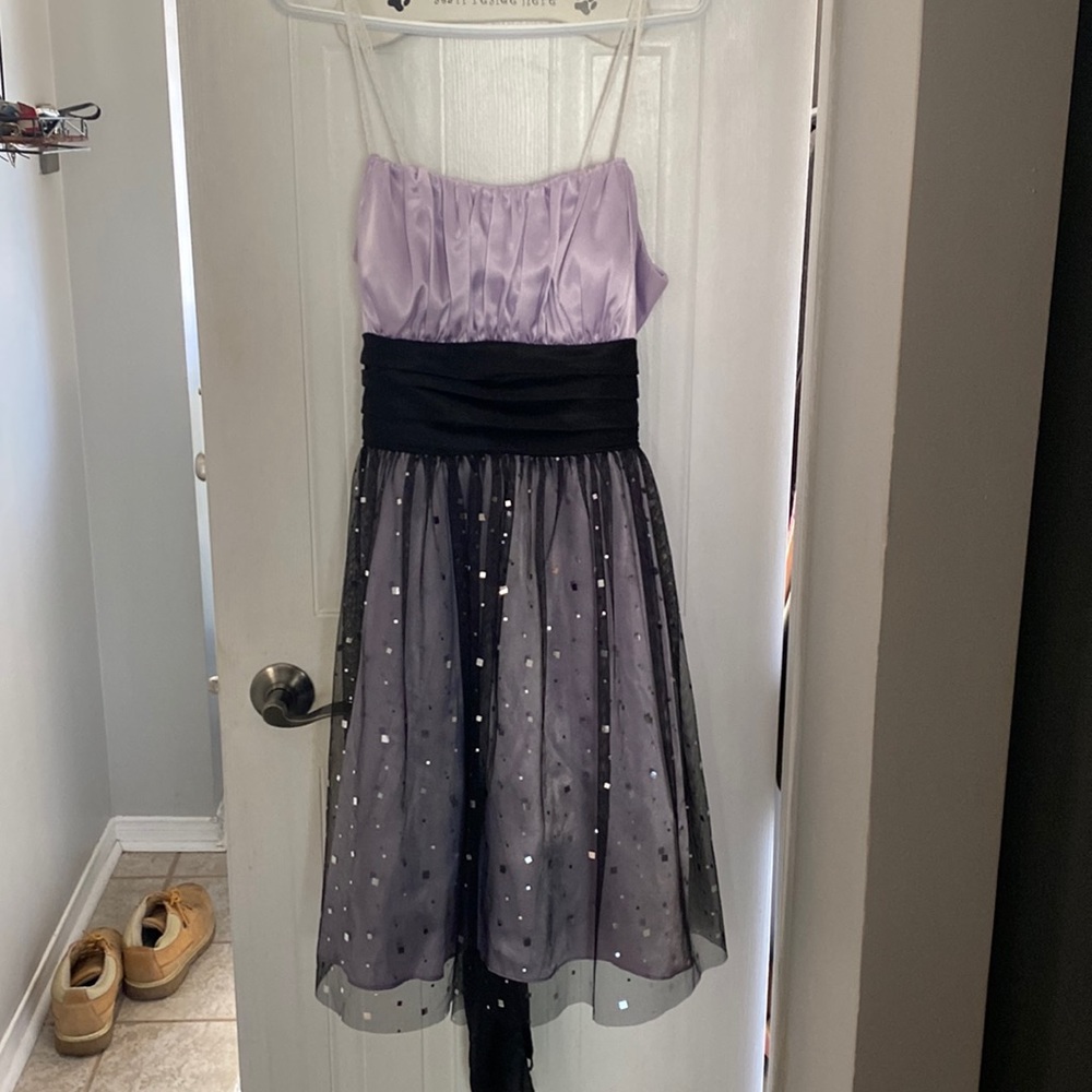 Womens STRAPLESS formal dress